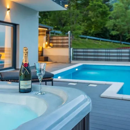 Saric Bribir (Primorje-Gorski Kotar)