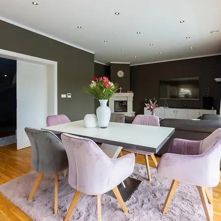 Saric Bribir (Primorje-Gorski Kotar)