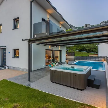 Villa Saric *