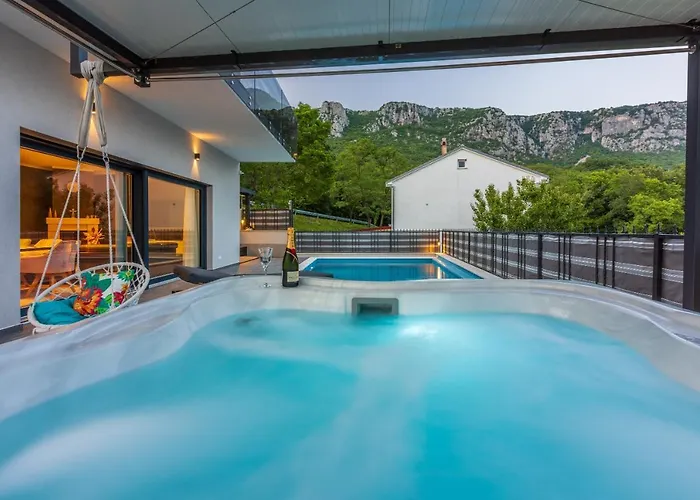 Saric Villa *